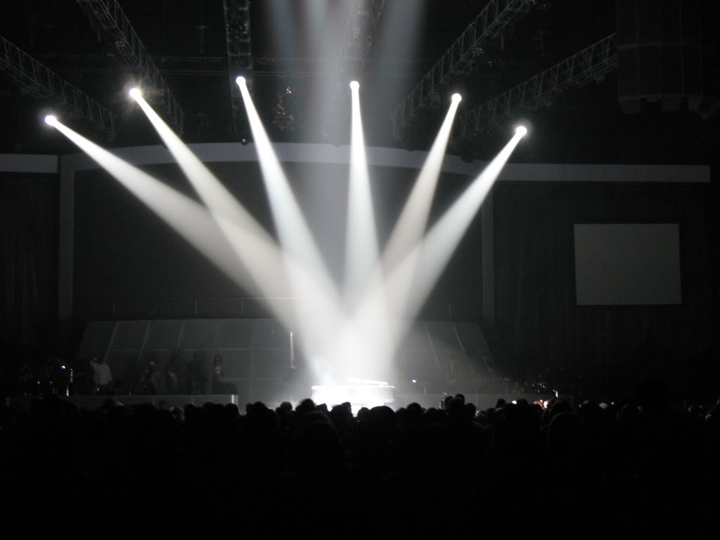 Concert Lights Backgrounds powerpoint backgrounds