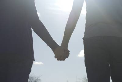 Lovers Holding Hands Background